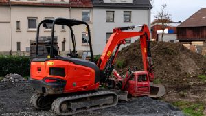 Quelle mini-pelle choisir en 2026 ? Le guide complet pour bien acheter sa machine
